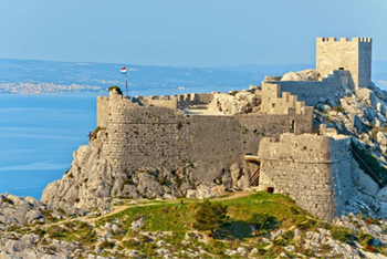 Omiška Dinara i rijeka Cetina