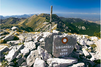 Bojin kuk  (1110 m) -  Struge - Vaganski vrh (1757 m)